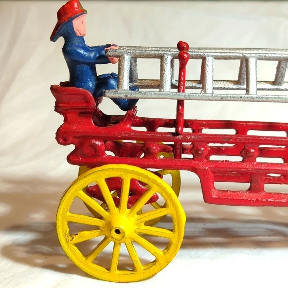 Vintage Cast Iron Horse Drawn Fire Truck Engine Wagon Toy w Fireman and Ladders